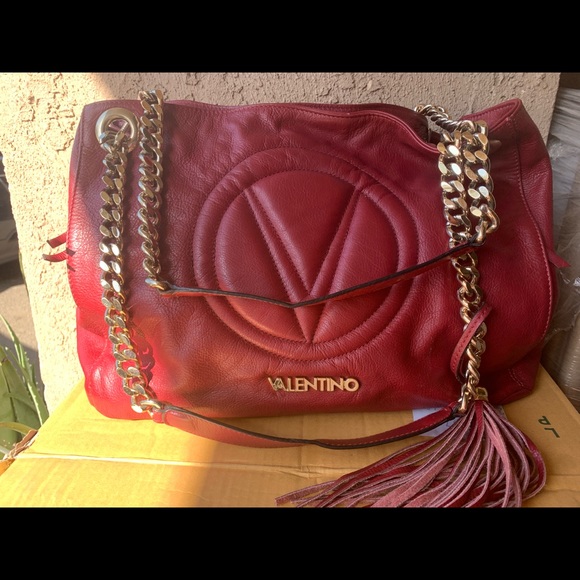 Valentino - Picture 8 of 8